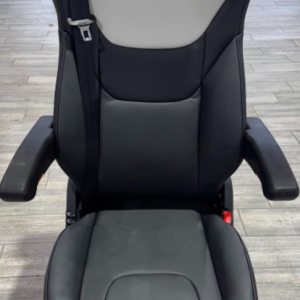 High quality foam fine leather white passenger SL-10008